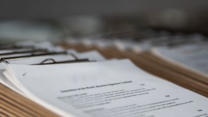 Istituzione temporanea del divieto di transito e divieto di sosta Istituzione temporanea del divieto di transito e divieto di sosta